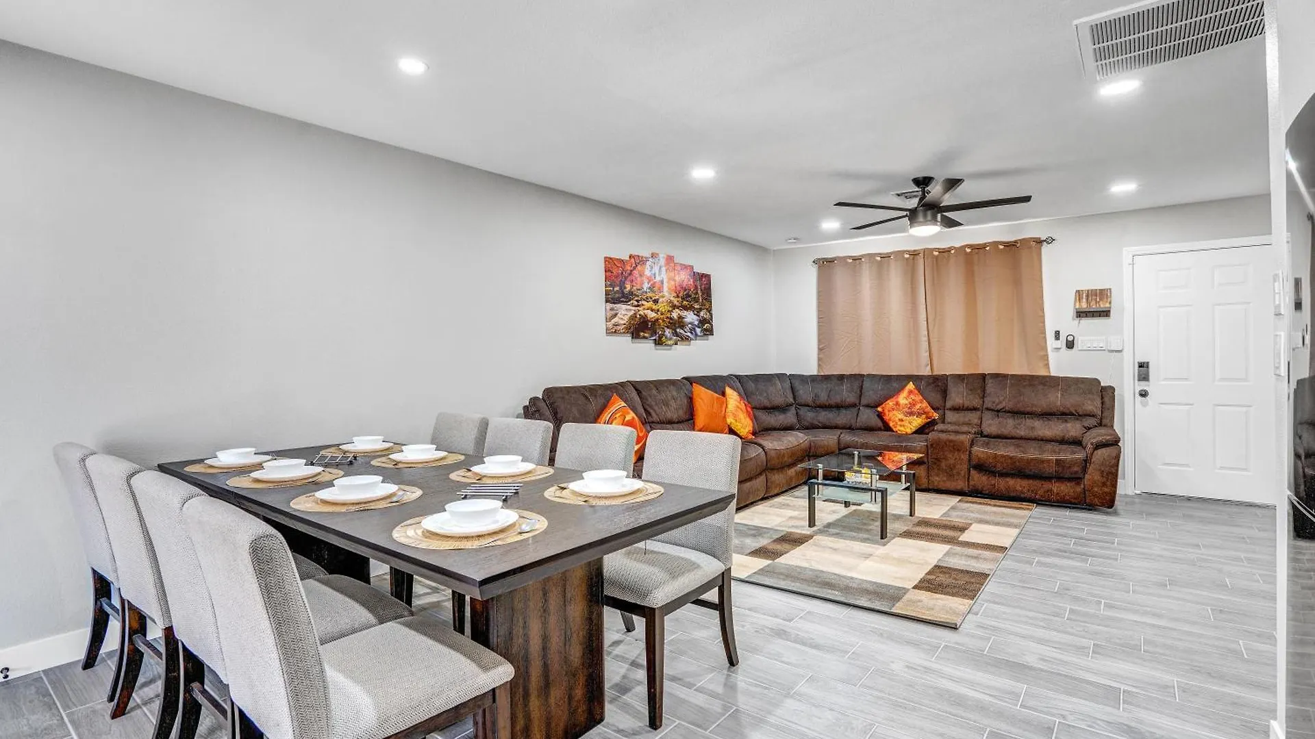 Vakantiehuis Family Reunion, Remodeled, King Beds, X-Box, Desks Villa Las Vegas Verenigde Staten